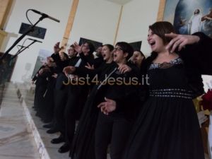 Foto di TYNA MARIA Gospel Ensemble e Musicisti JUST Foto di TYNA MARIA Gospel Ensemble e Musicisti JUST